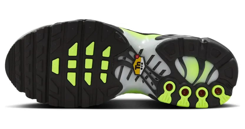 nike-air-max IQ7676-100