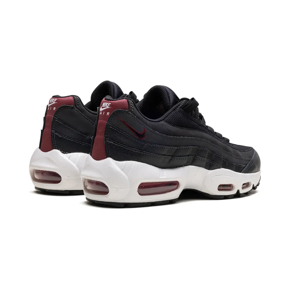 Nike Air Max 95 Recraft Older Kids’ Grey (CJ3906-015)
