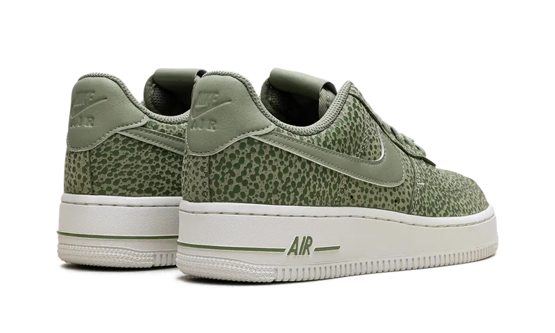 Nike AIR FORCE 1 ’07 “Green” (FV6519-200)