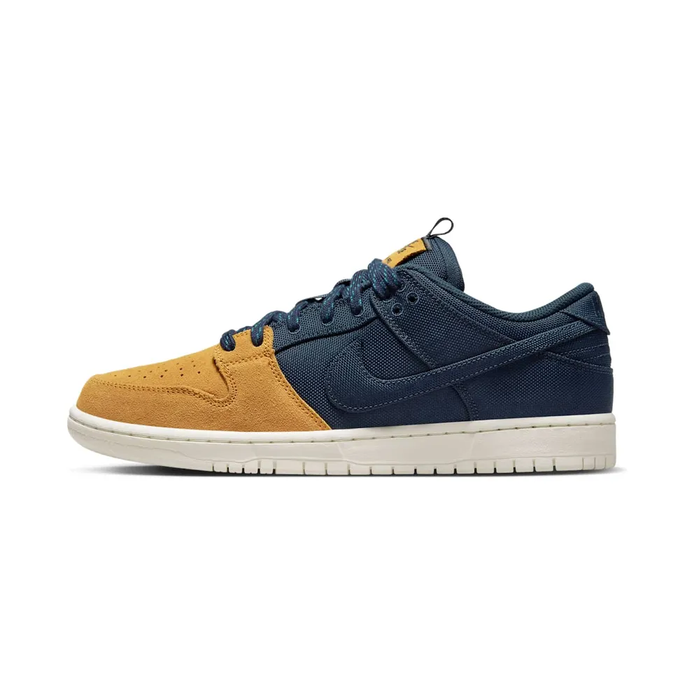 Nike SB Dunk Low “Midnight Navy/Desert Ochre” (DX6775-400)