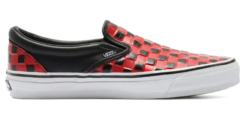 Vans Classic Slip-On 98 Vibram Checkerboard Red Black (VN000DCMBRR)