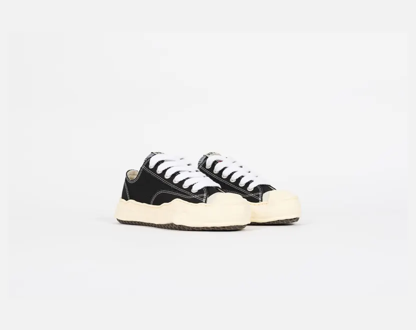 Maison Mihara Yasuhiro Hank Vintage Sole Canvas Low Black (A09FW734-BLK)