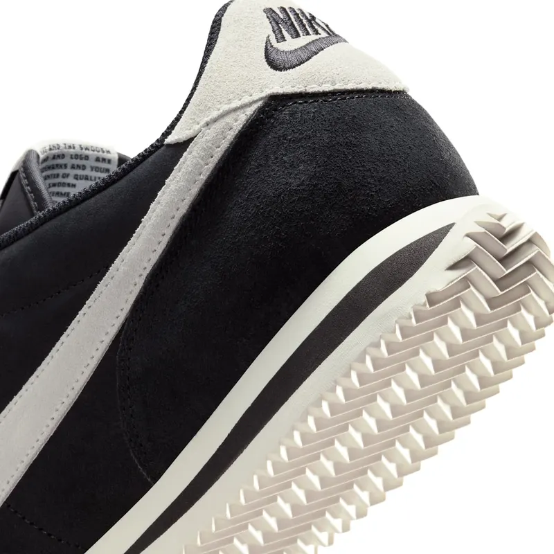 Nike Cortez White (HV4456-001)