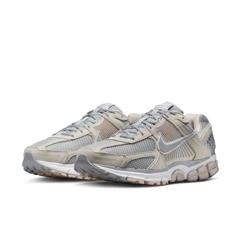 Nike Zoom Vomero 5 “Light Orewood Brown” (HF1553-101)