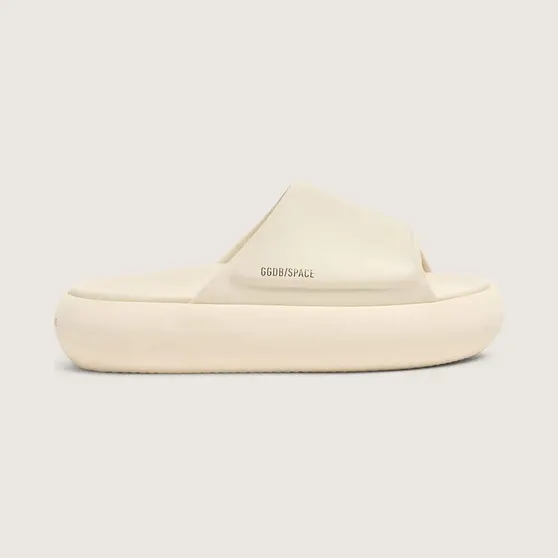 Golden Goose Space-Star Slip-Ons In White Leather (GWF00567.F007813.15344)