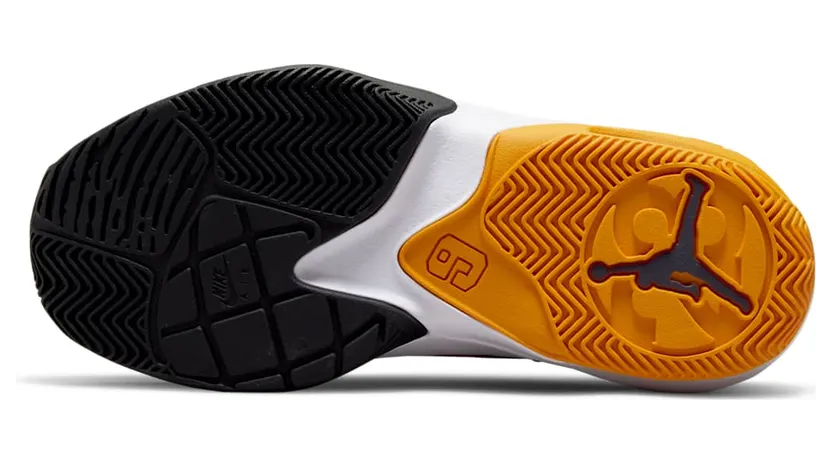 air-jordan-max-aura DJ6245-607