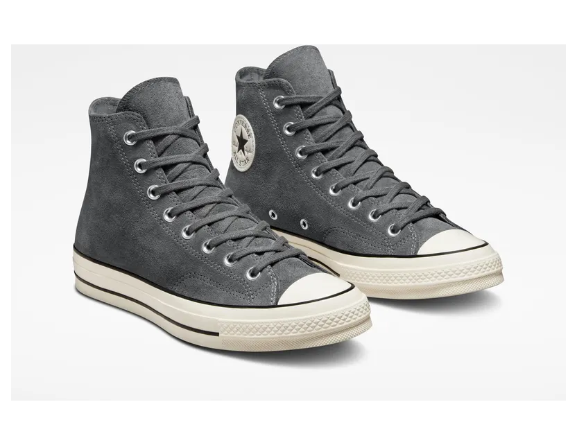 converse-chuck-taylor-all-star A02753C