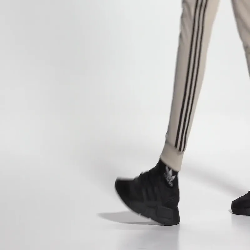 adidas-nmd IE4556