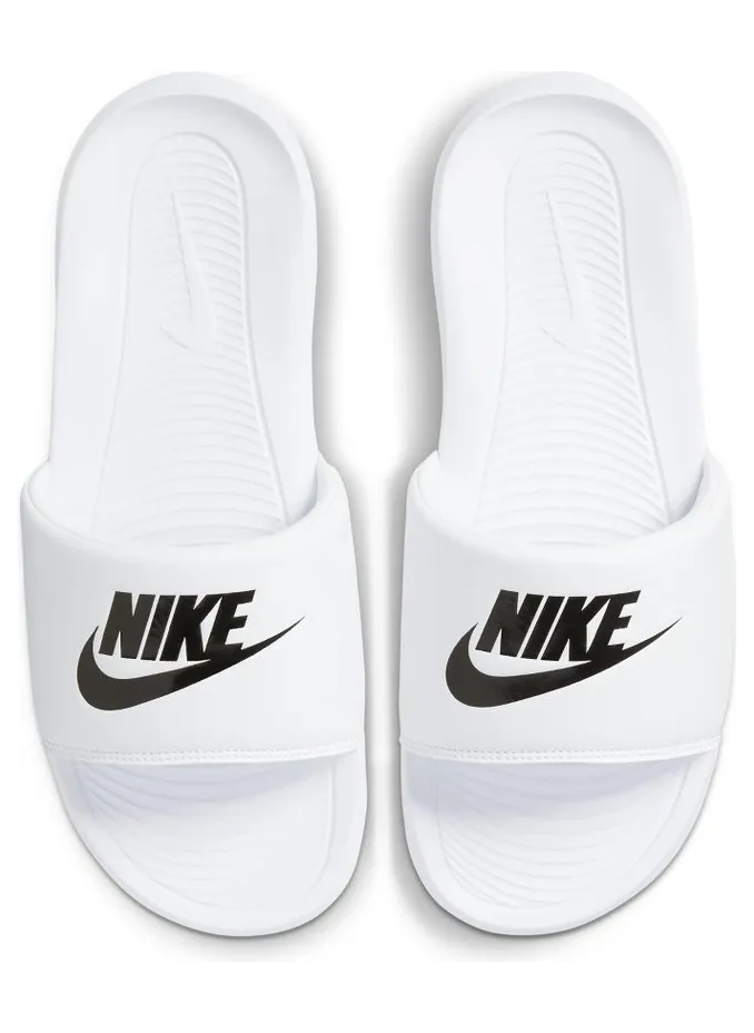 nike-victori-one CN9675-100