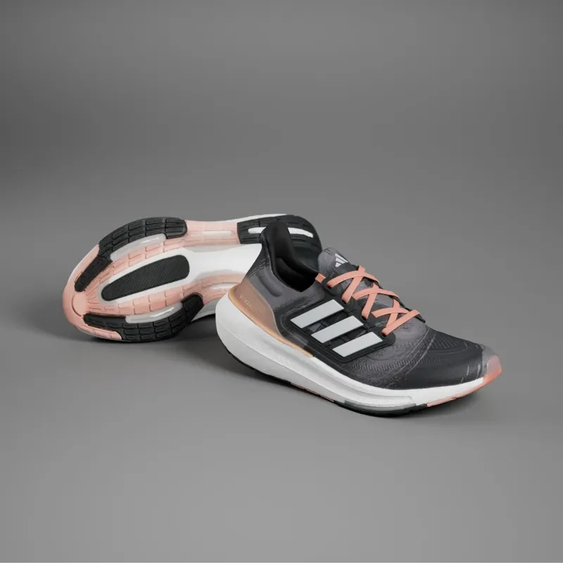 adidas Ultra Boost Light Grey Crystal White Wonder Clay (IE1745)