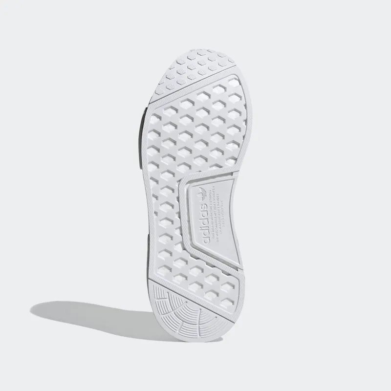 adidas  NMD R1 Iridescent Boost Silver Metallic/Cloud White/Cloud White (FV5344)