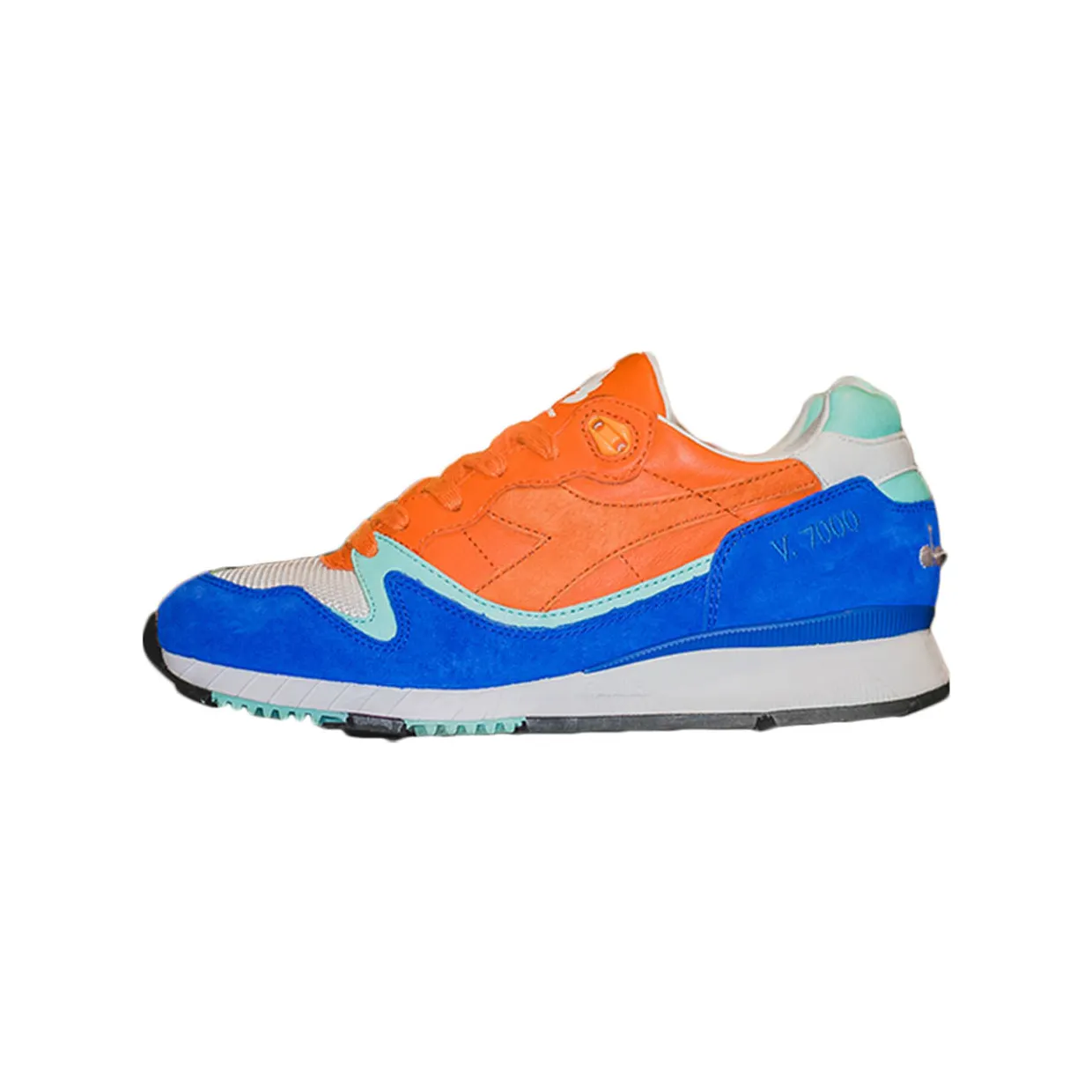 diadora-v7000 501.170657-C6140