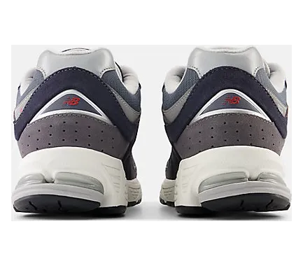 new-balance-2002r M2002RSF