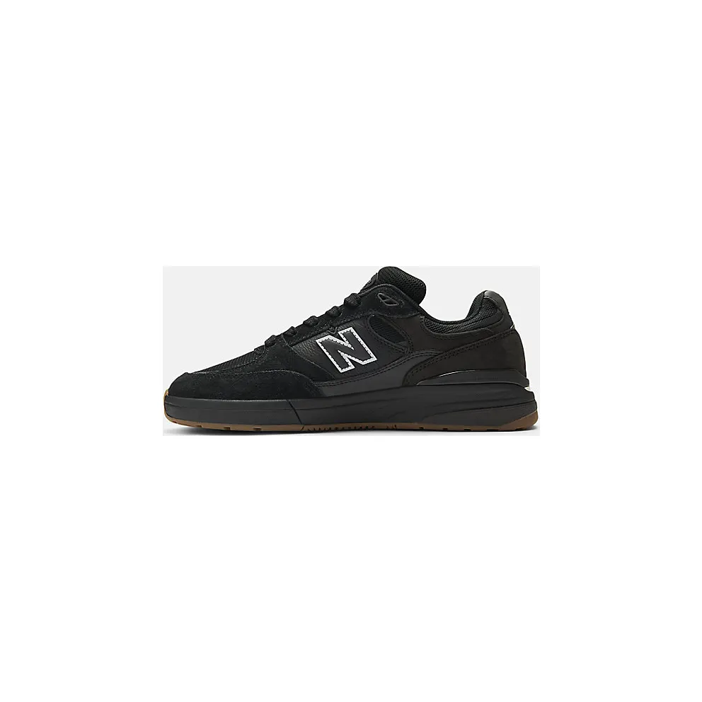 New Balance Numeric 933 Andrew Reynolds Black Gum (NM933NAP)