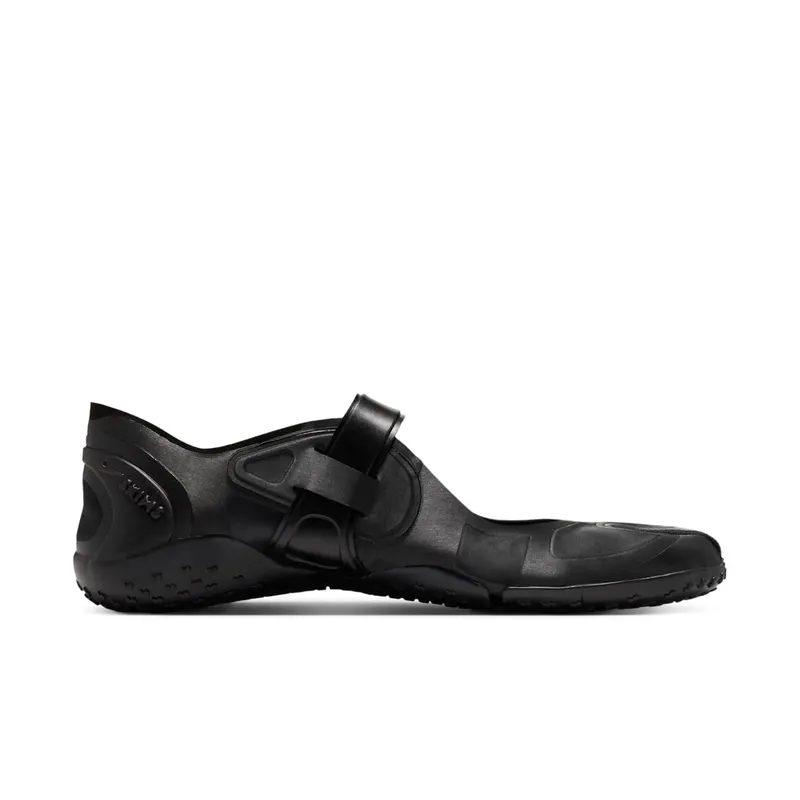 Nike Air Rift Satin “SKIMS – Black” (IQ7158-001)