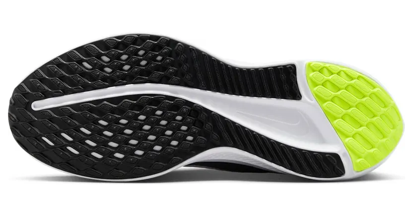 nike-quest-5 DD0204-010