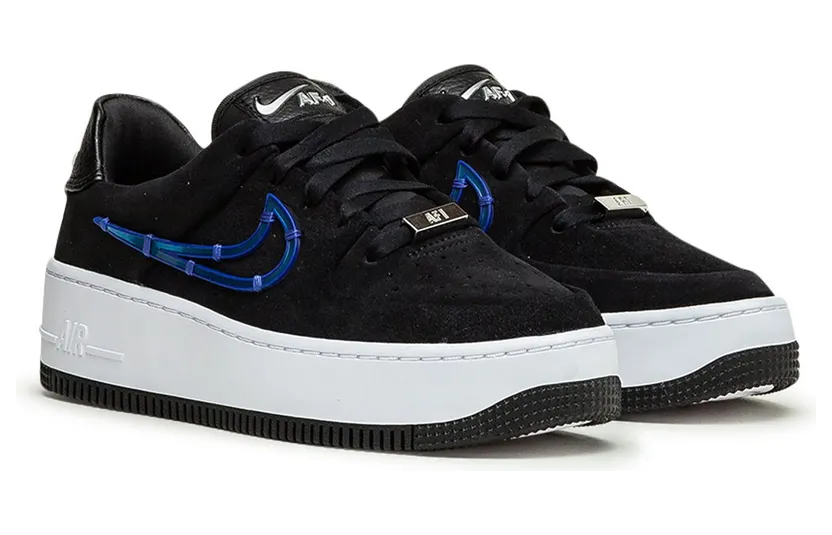 Nike WMNS Air Force 1 Sage Low LX (CI3482-001)
