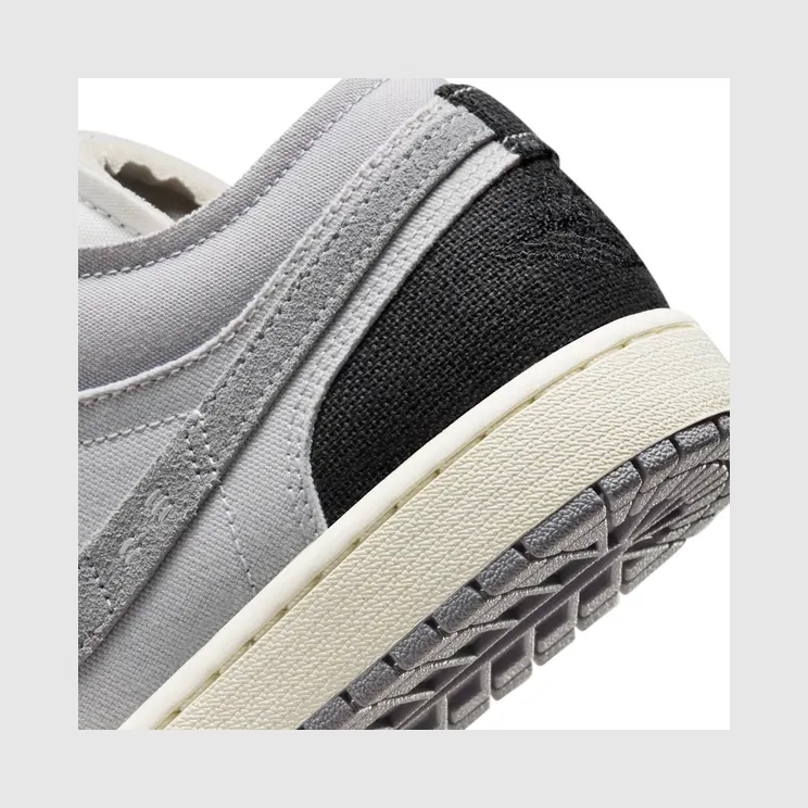 air-jordan-1 DZ4135-002