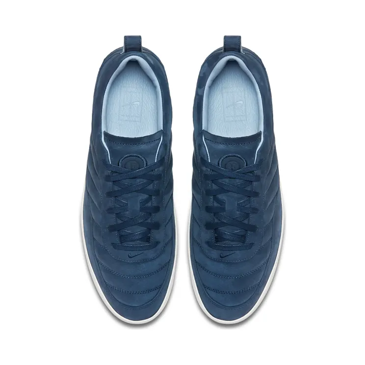 nikecourt 876384-400