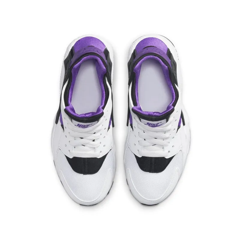 Nike Huarache Run Older Kids’ White (654275-117)