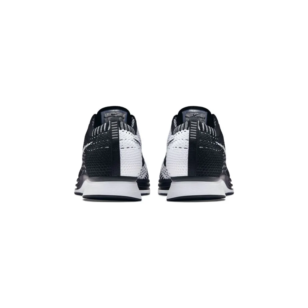 Nike Flyknit Racer Black Tongue Black/White (526628-002)