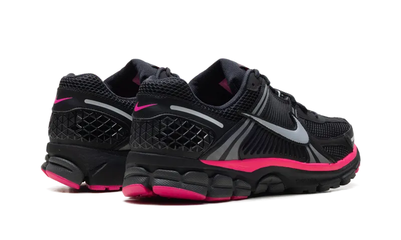 Nike Zoom Vomero 5 “Black Pink Blast” (FB9149-004)