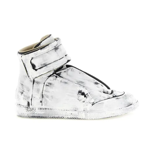 Maison Margiela Future “White/Black” (S57WS0538P6840HA331)