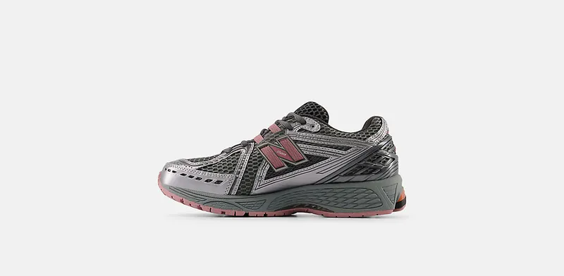 New Balance 1906 “Dark Silver Metallic / Rosewood” (U190629R)