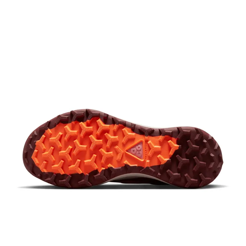Nike ACG Lowcate Bacon (DM8019-201)