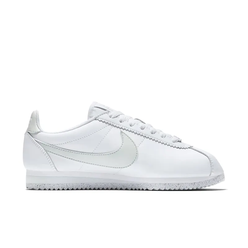 Nike Classic Cortez Flyleather White Light Silver (W) White/Light Silver-White (AR4874-100)