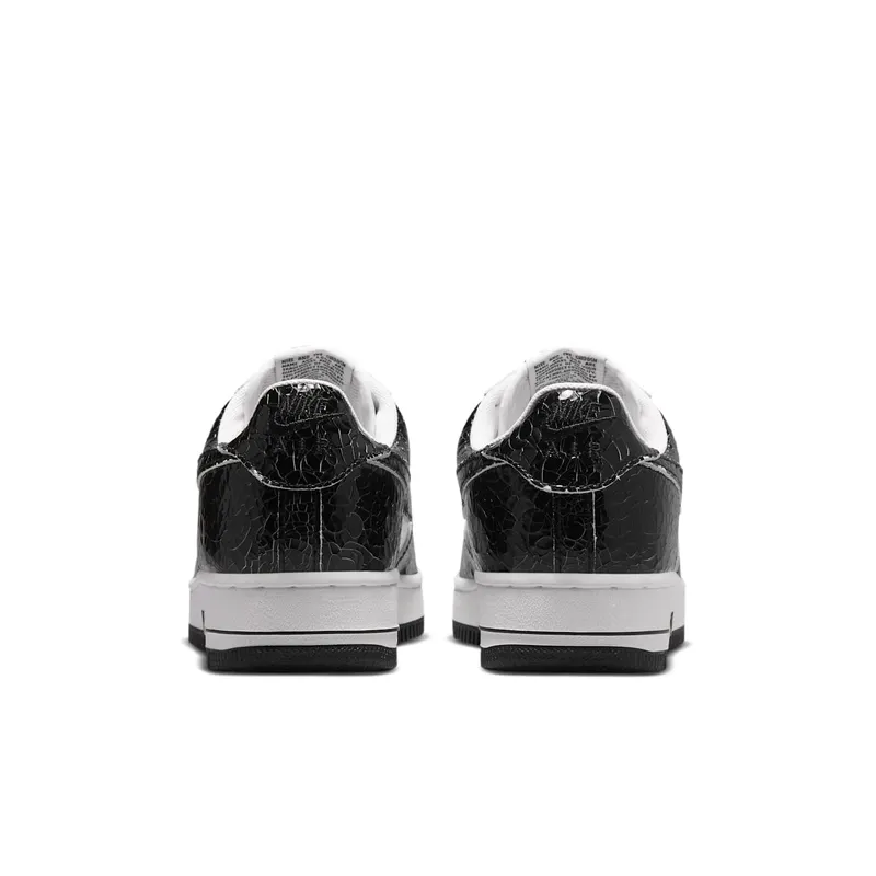 Nike Air Force 1 ’01 “Cracked Leather” Black/White: de zwart-witte Force die wél iets toevoegt (6)