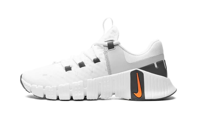 Nike Free Metcon 5 “Summit White” (DV3949-101)