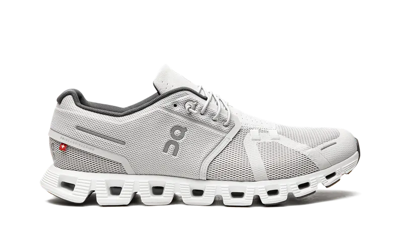 On Running Cloud 5 “Glacier Grey White” (59.98909)
