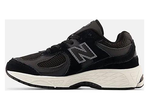 new-balance-2002 PC2002BK