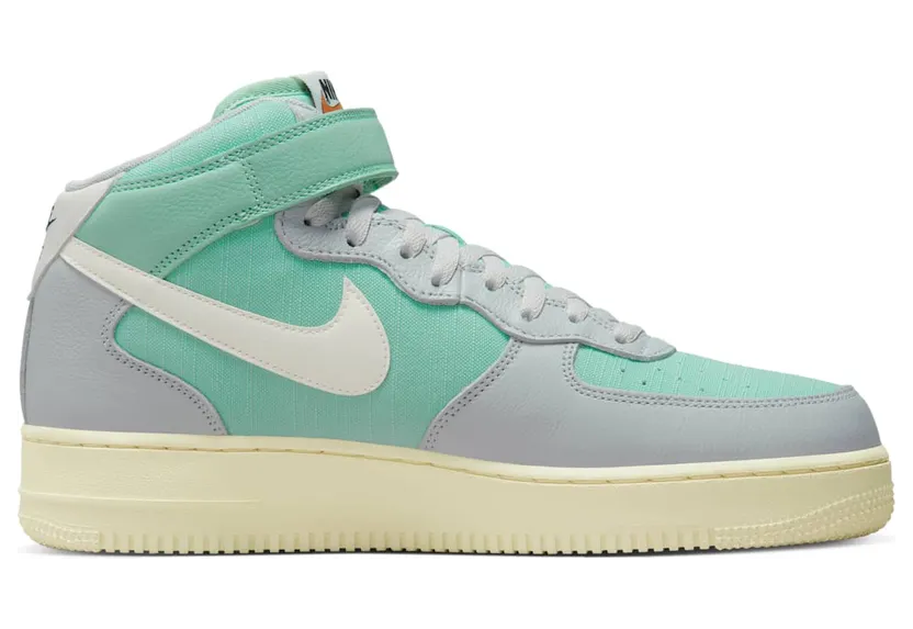 nike-air-force DQ8766-002