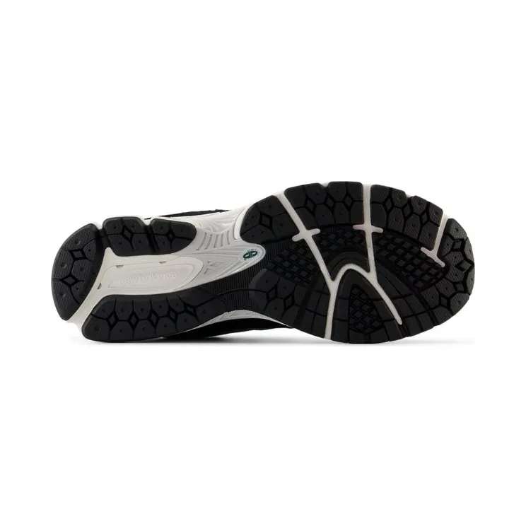 new-balance-2002r M2002RRA