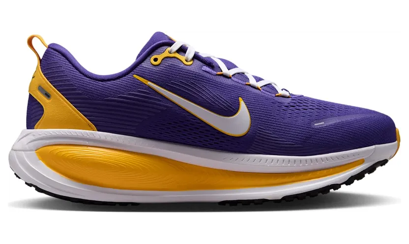 nike-vomero IQ6877-500