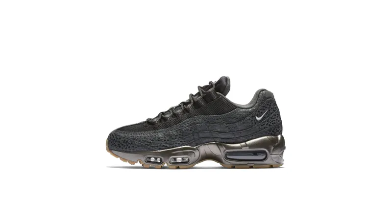 Nike Air Max 95 Black Metallic Hematite (W) Black/White-Anthracite-Metallic Hematite (807443-002)