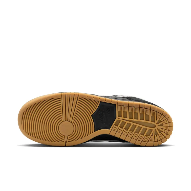 Nike Dunk Low Pro SB “Black White Gum” (HF3704-003)