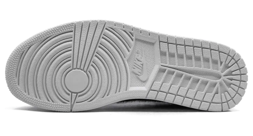 air-jordan-1 AO1935-001