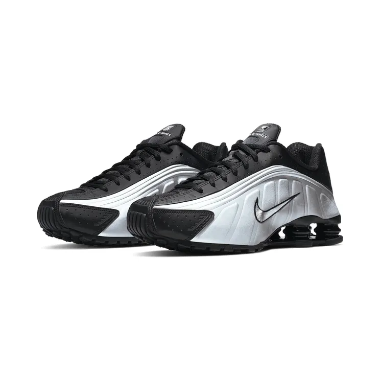 nike-shox 104265-045