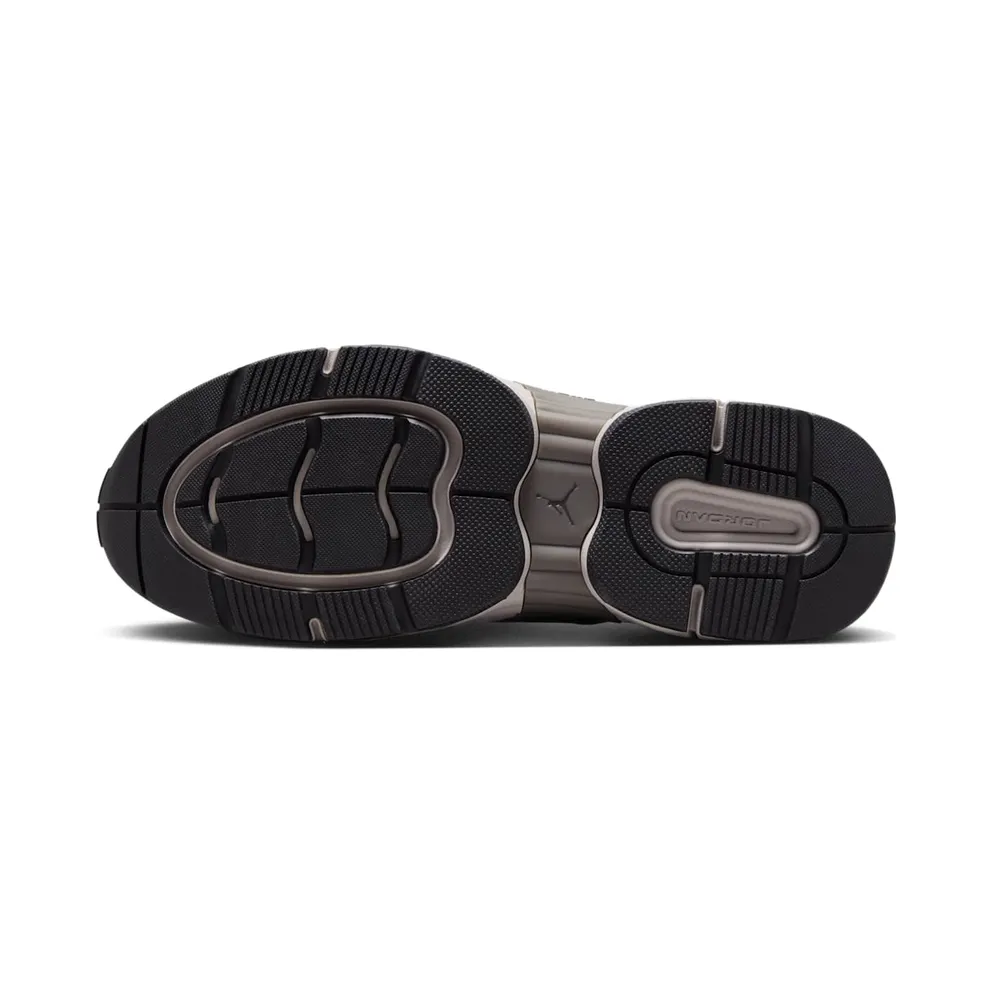 Air Jordan Trunner O/S “Cave Stone” (IB3722-201)