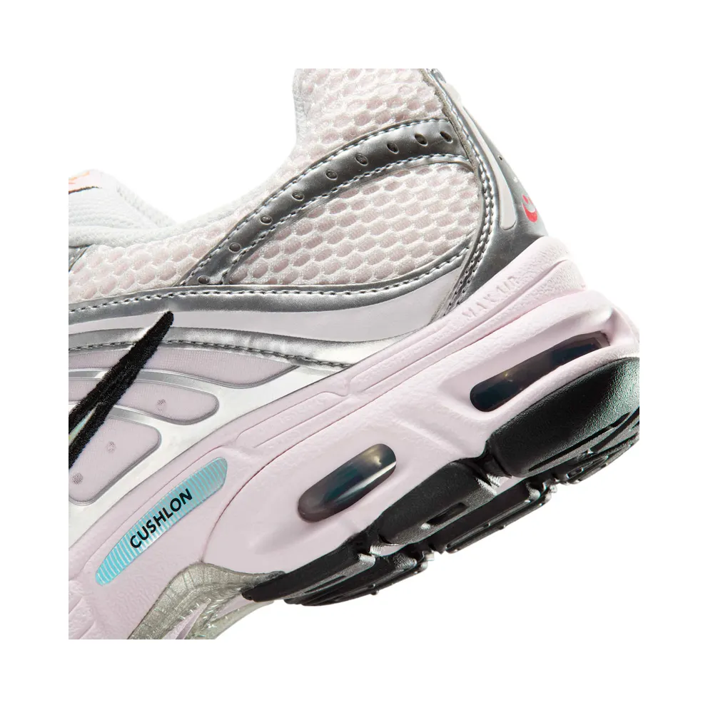 Nike Air Max Moto 2K White/Pearl Pink/Black/Metallic Silver (IR0611-100)