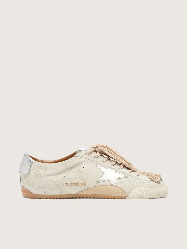 Golden Goose True-Star In Light Gray Suede With Metallic Silver Star And Heel Tab (GMF00922.F008435.60678)
