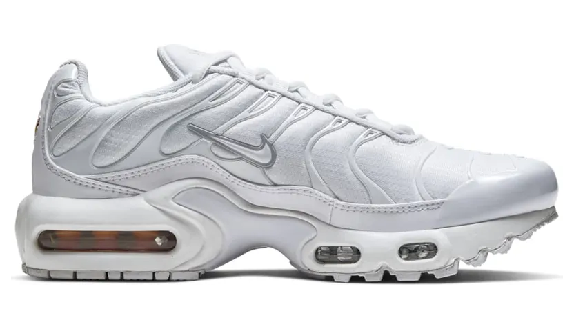 nike-air-max CW7044-100