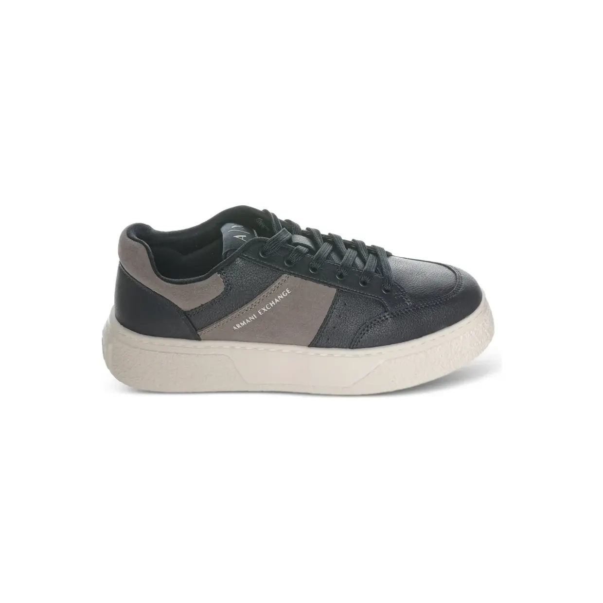 Armani Exchange logo-print panelled “Blue” (XM002627AF1754MB780)