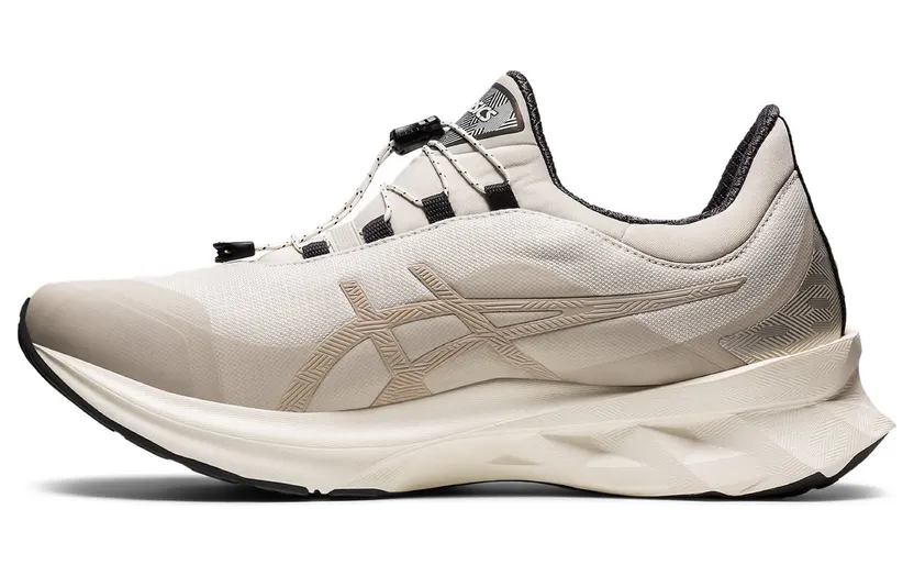 asics-novablast 1201A133-021