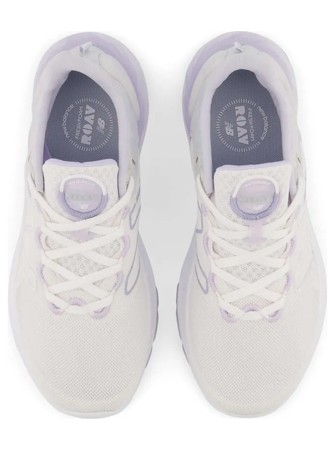 new-balance-sneaker WROAVCG2