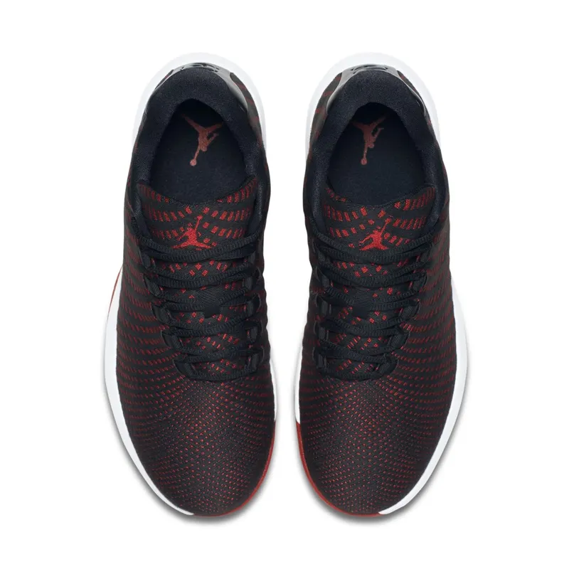 Jordan B.Fly Black/Gym Red-Dark Grey-White Black/Gym Red-Dark Grey-White (881444-002)