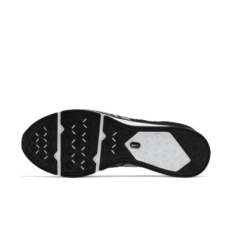 Nike Flyknit Trainer Black White (2018) (AH8396-005)